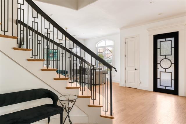 Photo - 4085 Amherst Ave