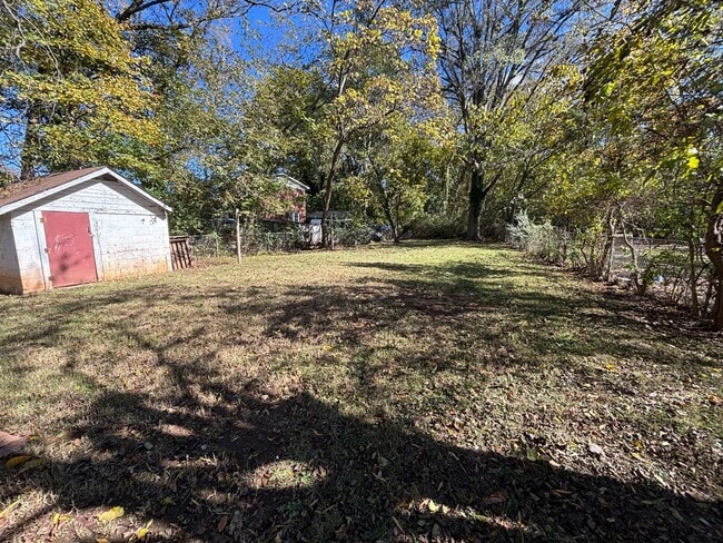 Photo - 716 Wilson Rd