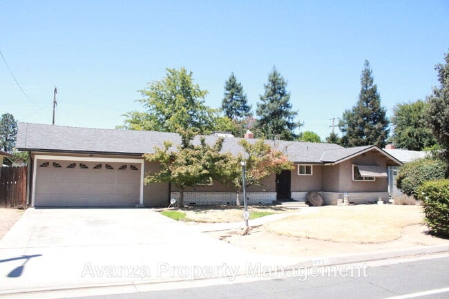 Building Photo - Home for Rent
3 Bed/1 Bath - 1,847 Sq Ft.
$2,295/month
Hoover High Region