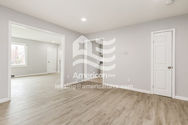 Photo - 5535 Devonshire Rd