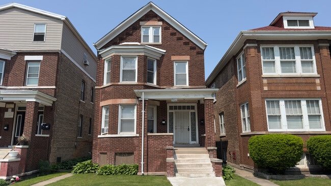 Photo - 8420 S Manistee Ave Apartment Unit 2