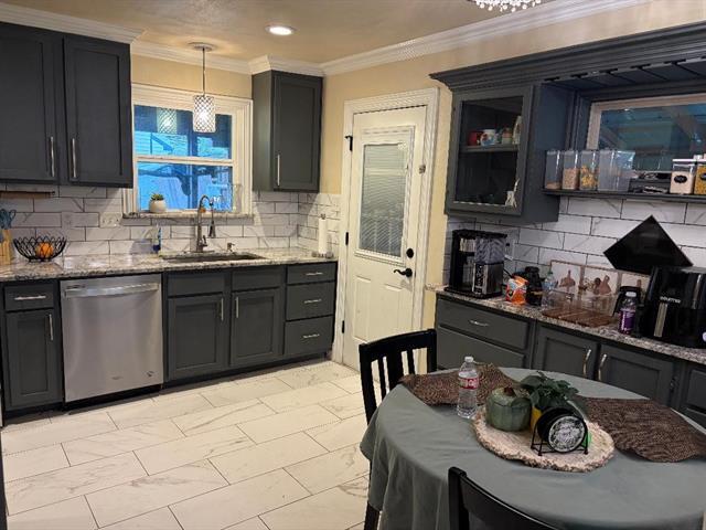 Photo - 4216 Phoenix Dr