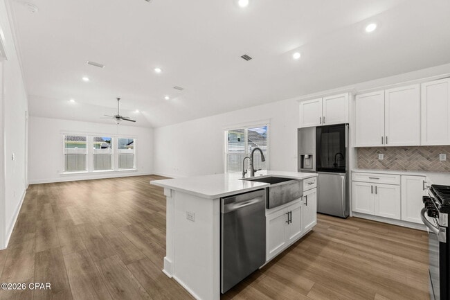 Photo - 836 Walsonham Dr