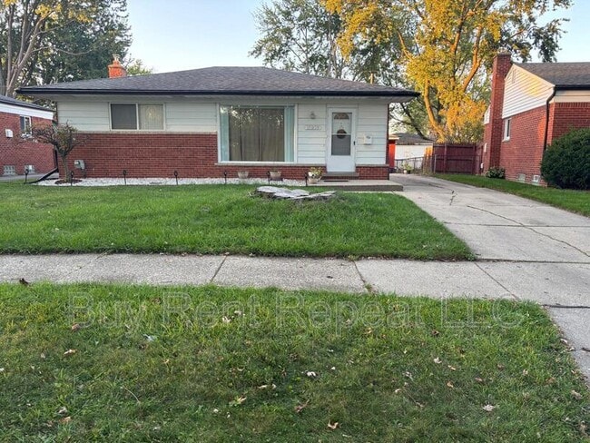 Building Photo - 5309 Grovedale St