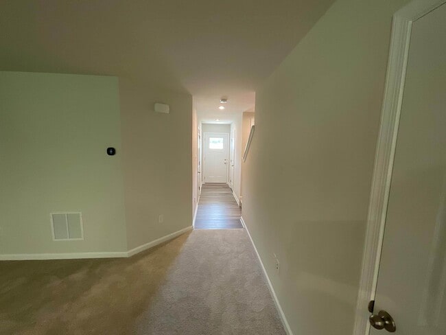 75 Southwind Dr