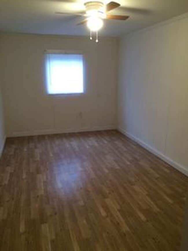 Photo - Spacious 4 bed 2 bath House in Church Hill