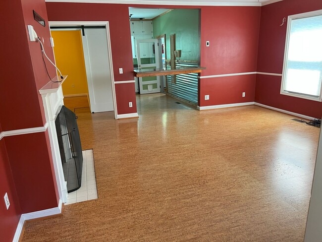 Photo - 76 K St