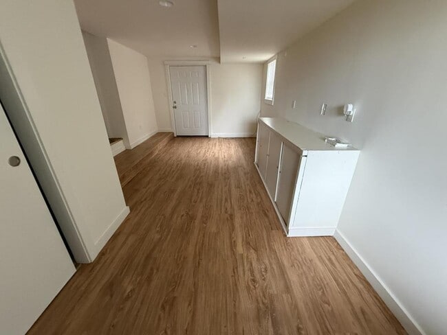 Photo - 488 Floral St