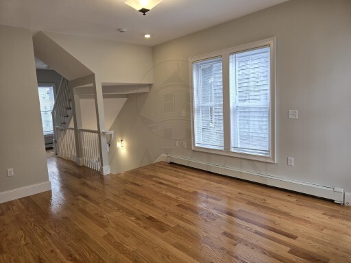 Photo - 58 Hawthorne St Unit 2