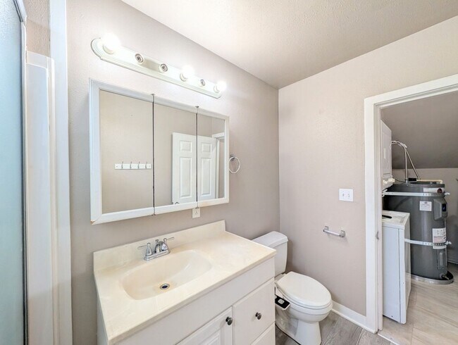 Photo - 1Bd/1Ba Everett Condo