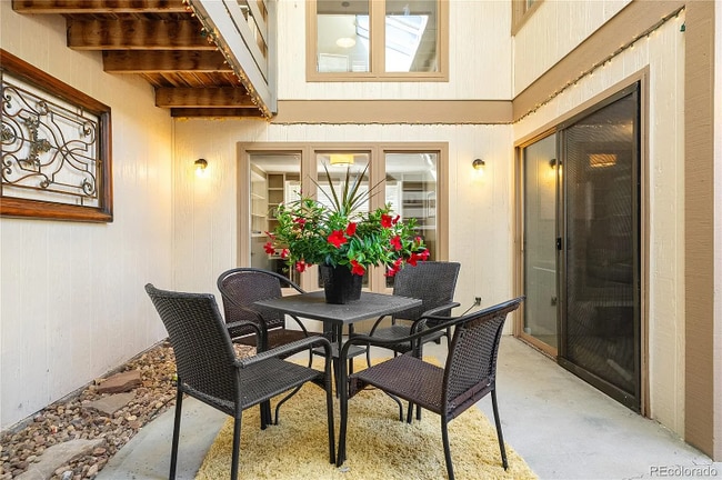 Photo - 1094 E 17th Ave