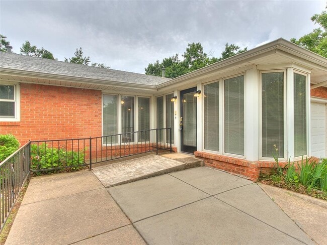 Photo - 1214 Cruce St
