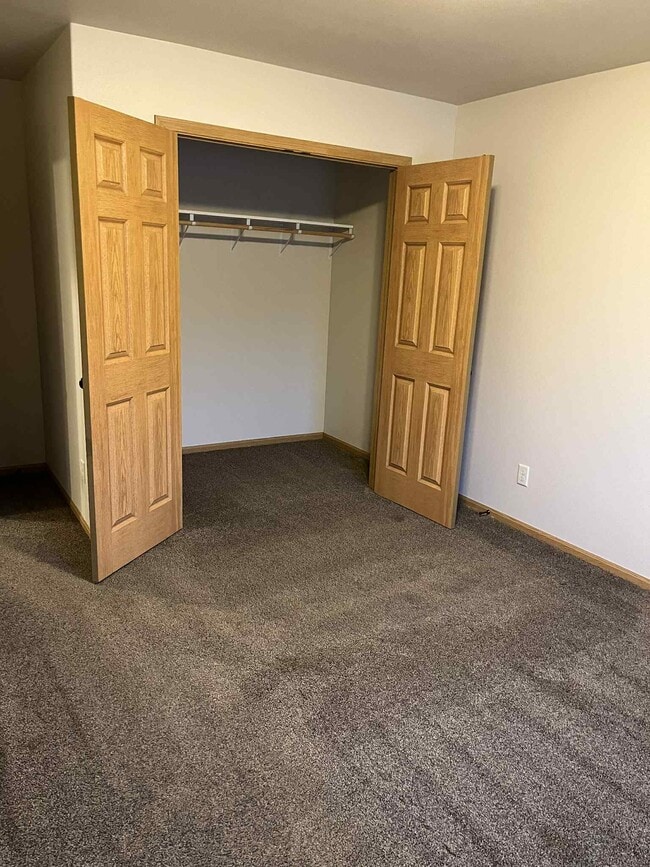 Photo - 1412 12th Ave SE