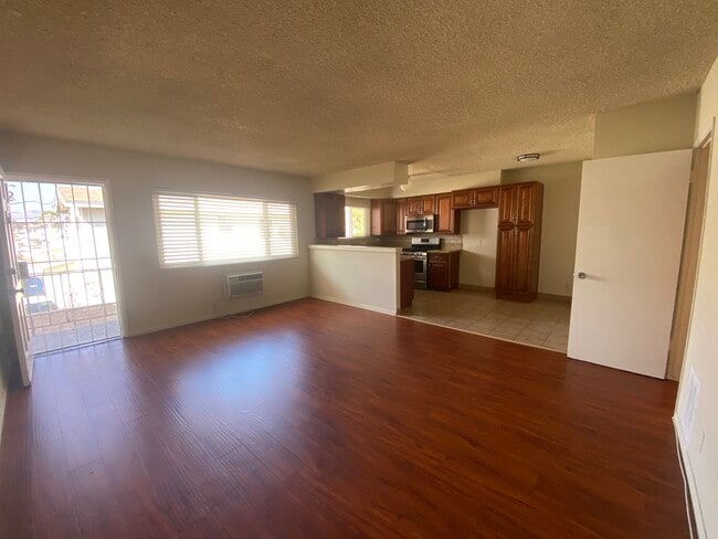 The Frontier - The Frontier Apartamentos