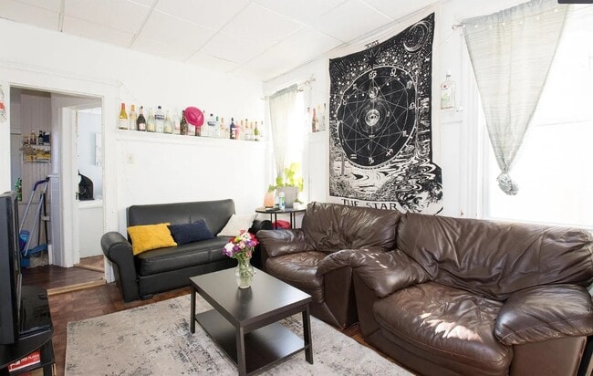 Photo - 222 Waverly Pl