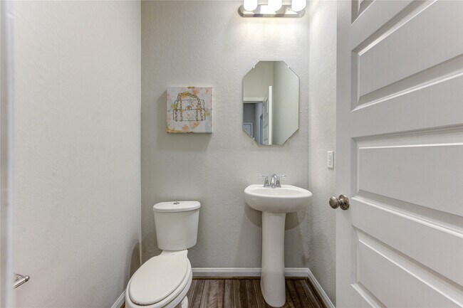 Photo - 1218 Glendora Dr