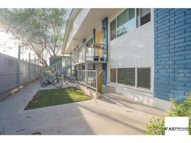 Building Photo - Discover your Ideal Living Space in this C... Rental