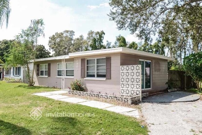 Photo - 2901 34th Ave N