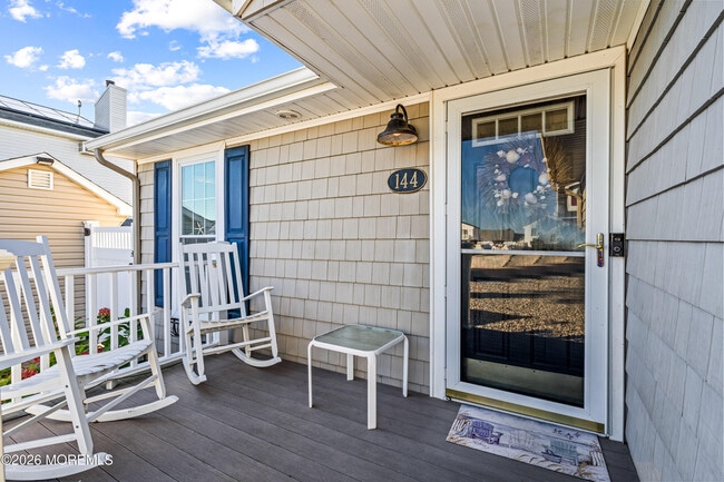 Photo - 144 Peter Rd