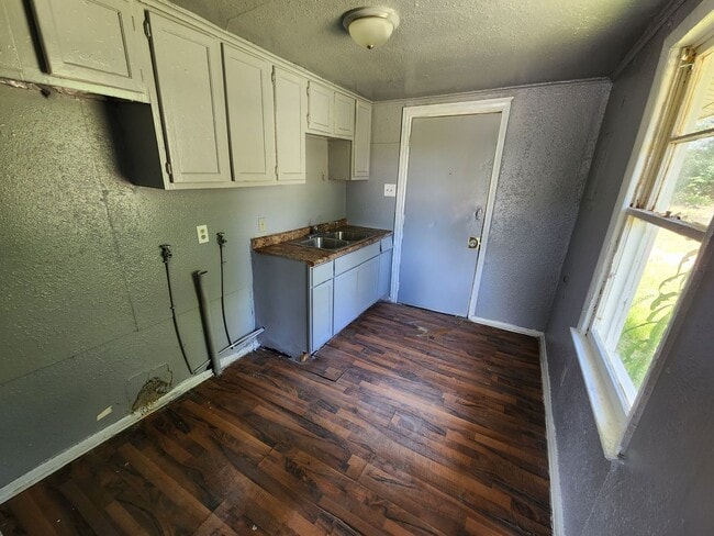 Photo - 336 E Olive St