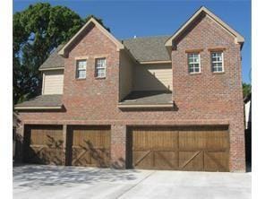 Photo - 1921 Summit Ave