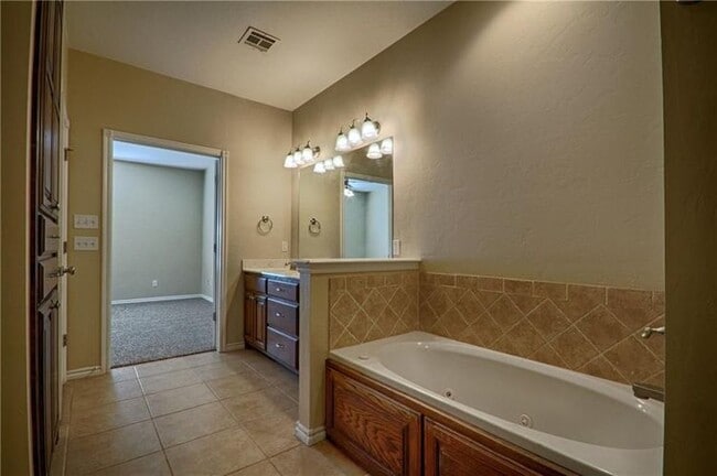 Photo - 11326 NW 121st Pl