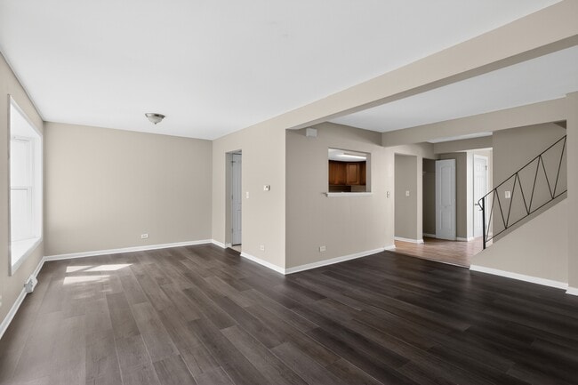 Photo - 193 Jeffrey Ln