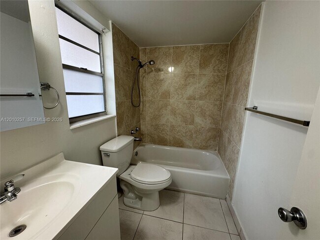 Photo - 7725 SW 86th St Unit A1-319