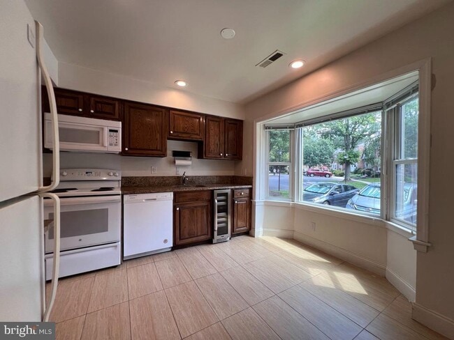 Building Photo - 7537 Coddle Harbor Ln Rental