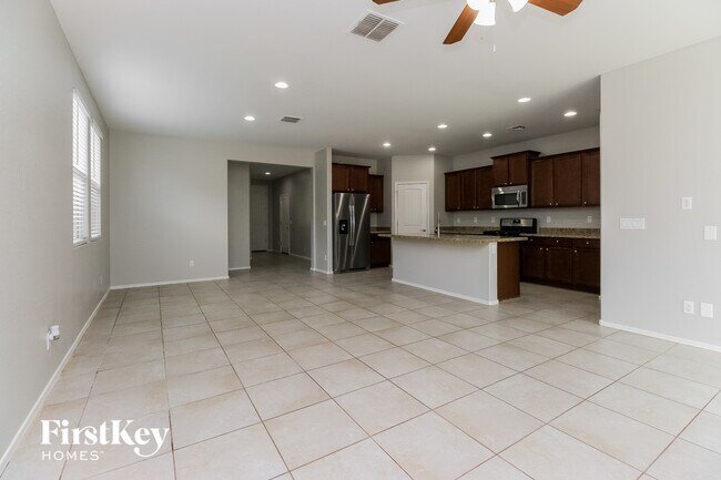 Photo - 2465 W Arroyo Way