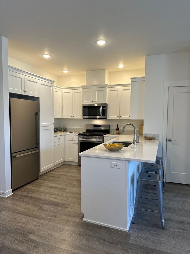 Photo - Like-New Home in Desirable Luderman Crossing!