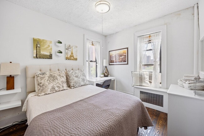 542 E 14th St Unit SI FL4-ID1261205P
