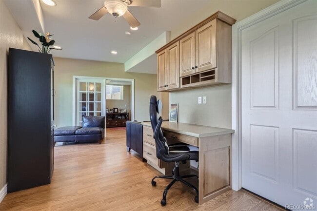 Building Photo - 10805 Glengate Loop Rental