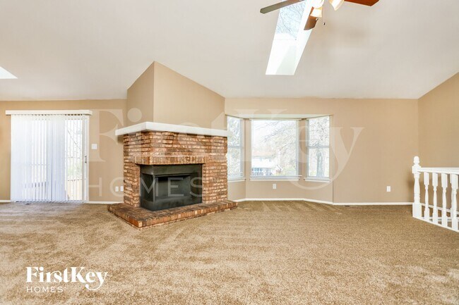 4231 River Oaks Dr
