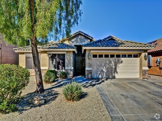 Building Photo - 4812 W Desert Ln Rental