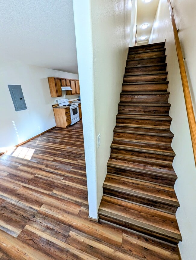 Photo - 9841 N Lombard St