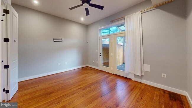 Photo - 1619 Constitution Ave NE Unit 1