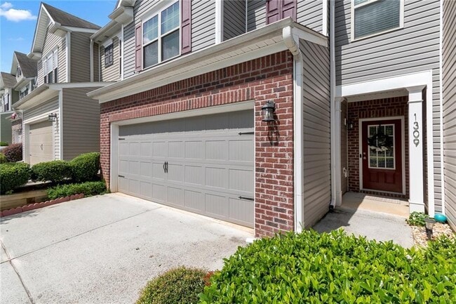 Photo - 1309 Brookmere Way