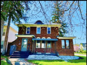 Photo - 224 N Pearl St House