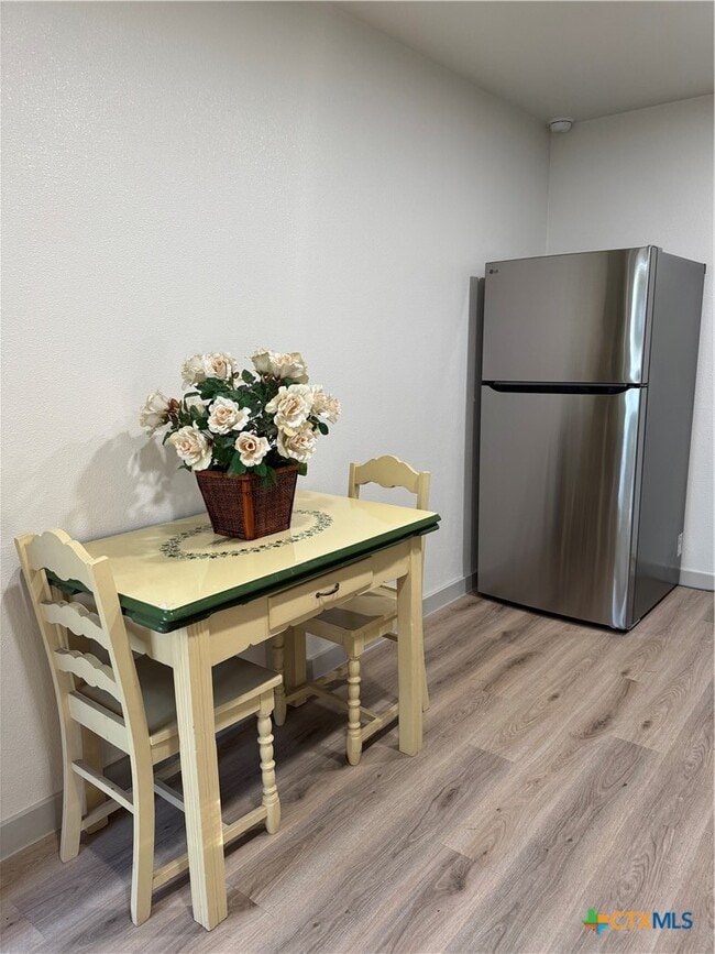 Photo - 2901 W Avenue B