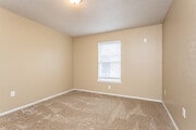 1BR, 1BA - 624SF