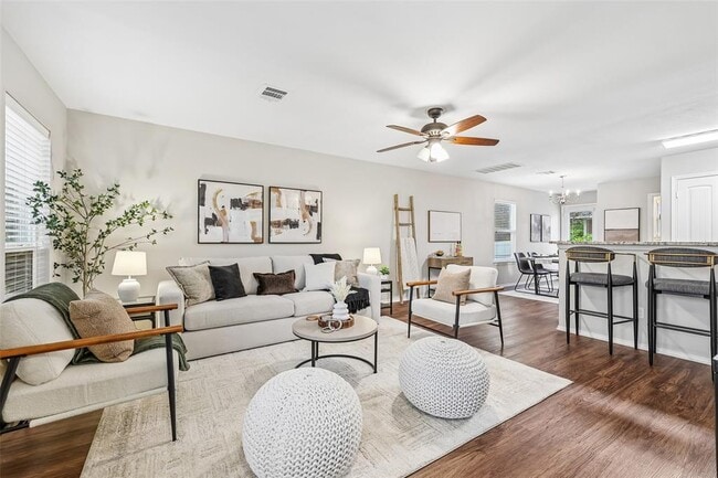 Photo - 1808 Enchanted Rock Dr