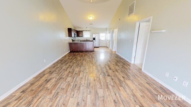 Photo - 113 S Canyon Ridge Dr