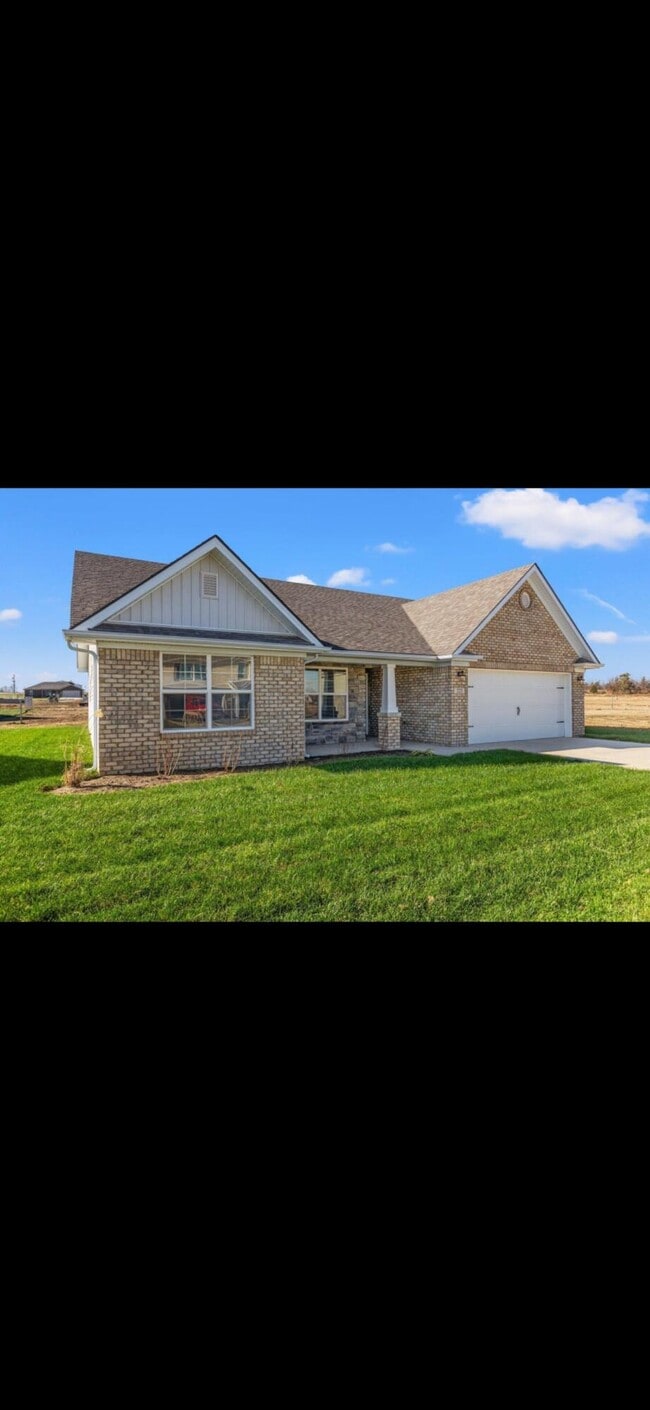 Photo - 340 Pageant Dr