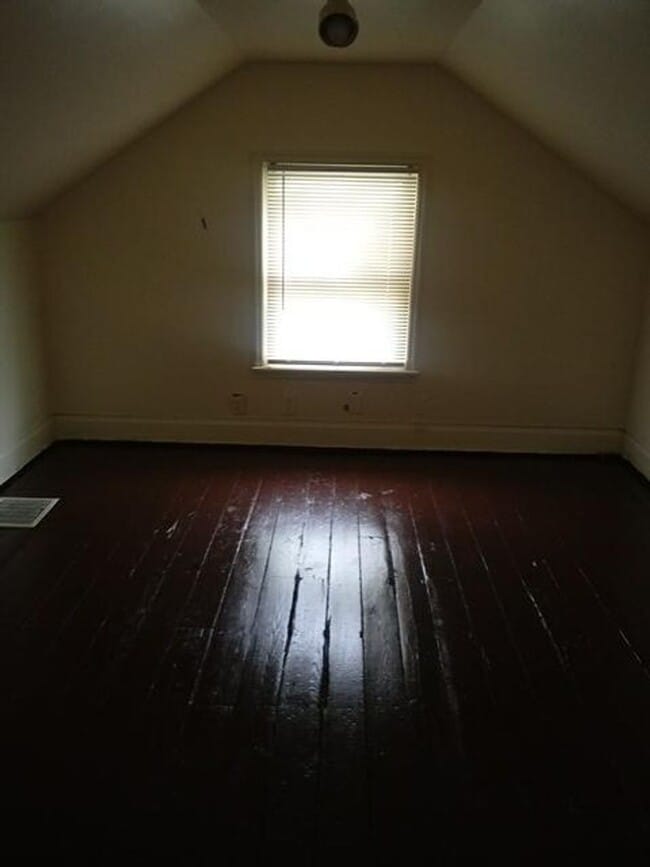 Photo - Solid West Price Hill house