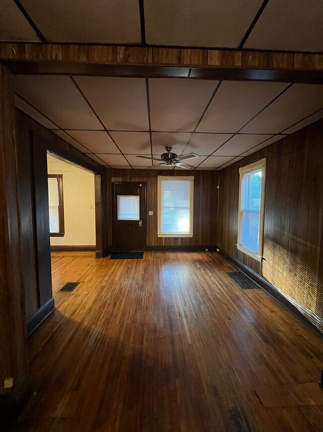 Photo - 3 bedroom home available in Rockford