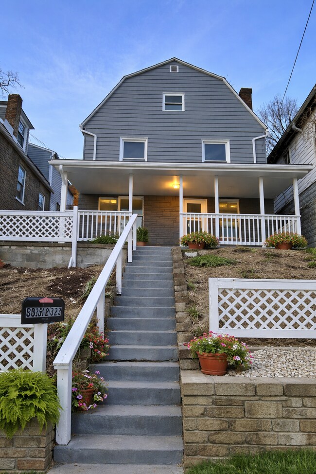 2323 Patterson Ave