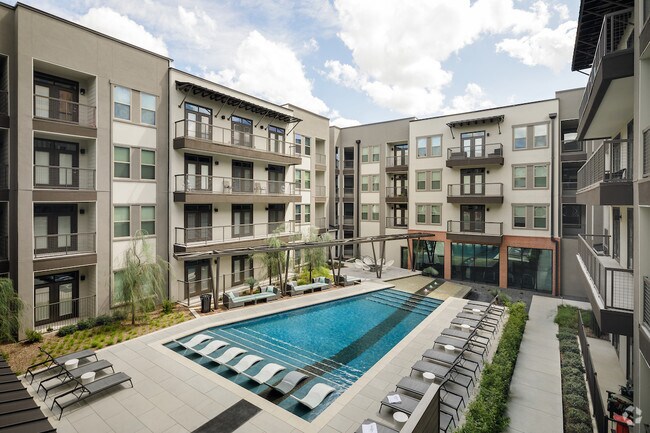 Building Photo - The Baldwin at St. Paul Square Rental