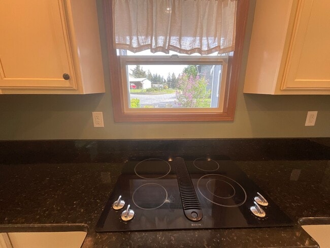 Photo - Beautiful 2 Story, Updated Home on Large L...