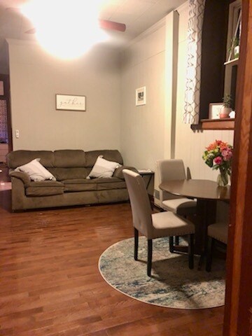 Photo - 318 E Seneca St Unit 3